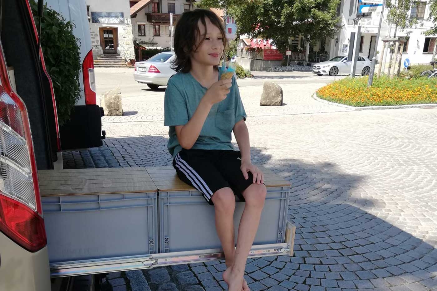 KLAPPSTUHL CAMP.PLUS leicht einzubauen